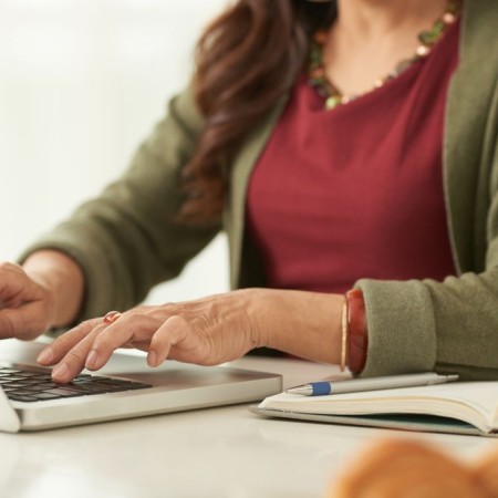 Τι είναι ο writing coach; Τι είναι ο writing coach;